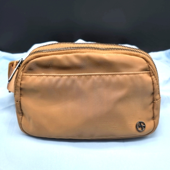 Pre Loved Pander Belt Bag Tan and Cream Bundle With 5 Zips! - Picture 2 of 7